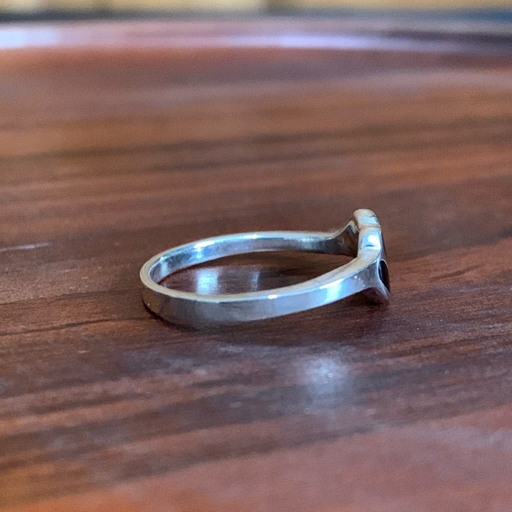 Sterling Silver and Faux Black Onyx Ring - Picture 4 of 7